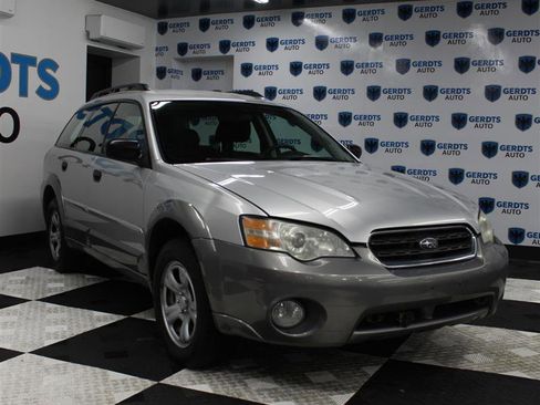 Used 2007 Subaru Outback 2.5i image 5