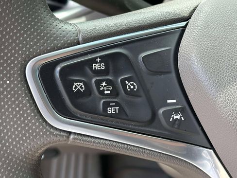 Used 2023 Chevrolet Malibu LT FWD image 19