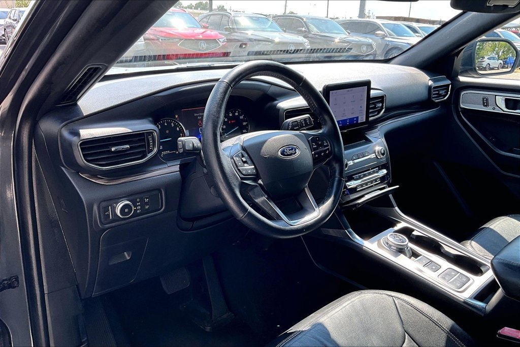 Used 2020 Ford Explorer Limited RWD image 15