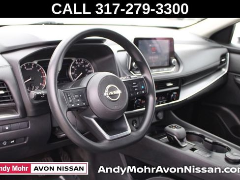Used 2024 Nissan Rogue SV AWD/4WD image 19