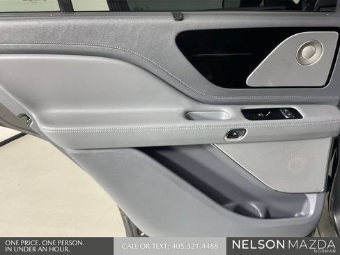 Used 2020 Lincoln Aviator Reserve w/ Equipment Group 202A AWD/4WD image 22