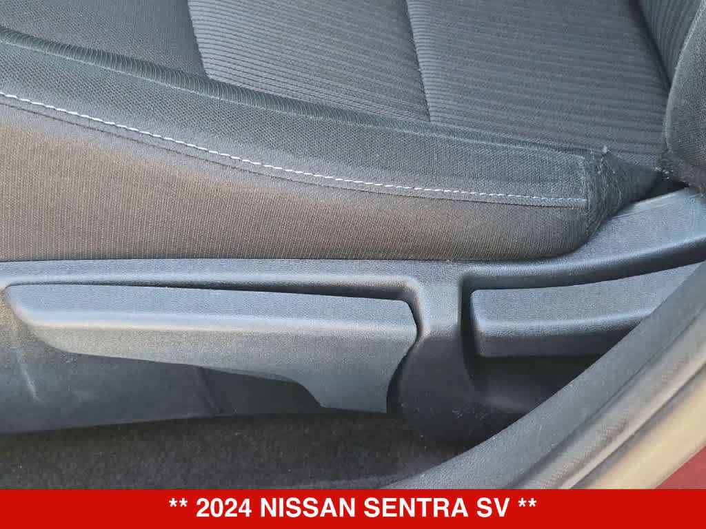 Used 2024 Nissan Sentra SV FWD image 17