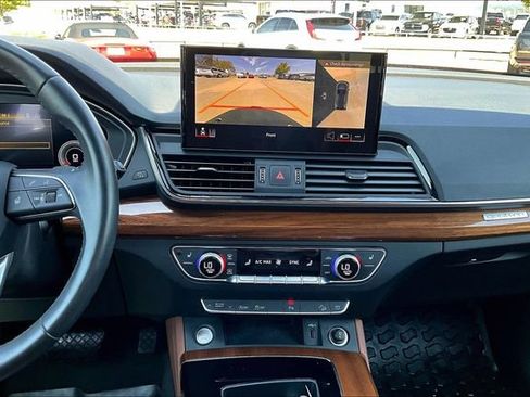 Used 2023 Audi Q5 2.0T Premium Plus w/ Premium Plus Package AWD/4WD image 24