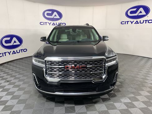 Used 2021 GMC Acadia Denali w/ Denali Technology Package FWD image 9