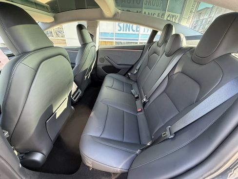 Used 2025 Tesla Model 3 Long Range image 28