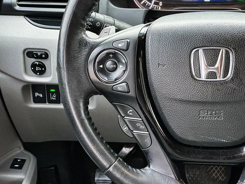 Used 2017 Honda Pilot Elite image 21