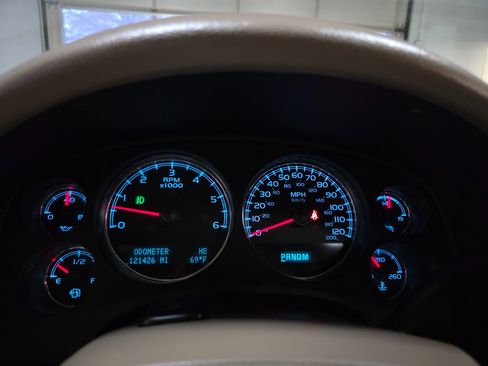 Used 2013 Chevrolet Silverado 1500 LTZ w/ LTZ Plus Package image 43