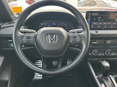 Used 2024 Honda Accord Sport image 17