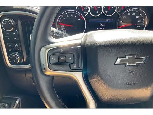 Used 2019 Chevrolet Silverado 1500 LT Trail Boss AWD/4WD image 20