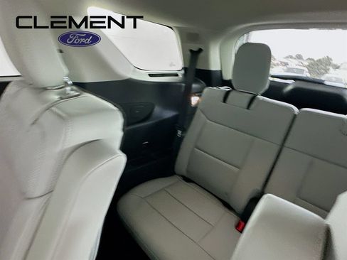 New 2026 Ford Explorer Platinum w/ LUX Leather Package AWD/4WD image 30