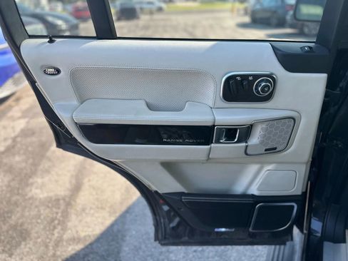 Used 2012 Land Rover Range Rover Autobiography image 22