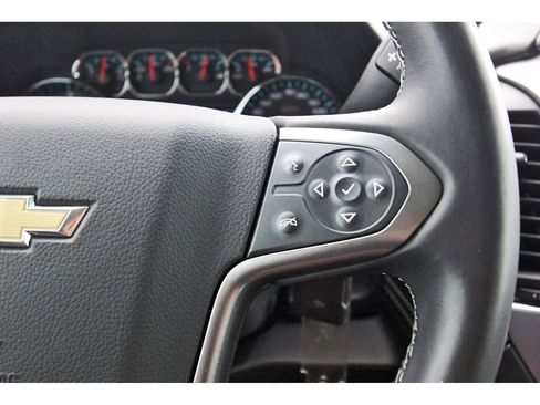 Used 2018 Chevrolet Tahoe LT image 17