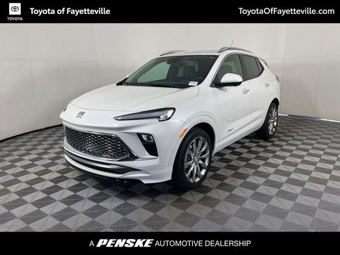 Used 2024 Buick Encore GX Avenir w/ Avenir Technology Package image 1