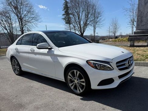 Used 2015 Mercedes-Benz C 300 4MATIC Sedan image 3