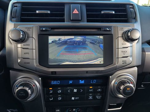 Used 2016 Toyota 4Runner Limited AWD/4WD image 26