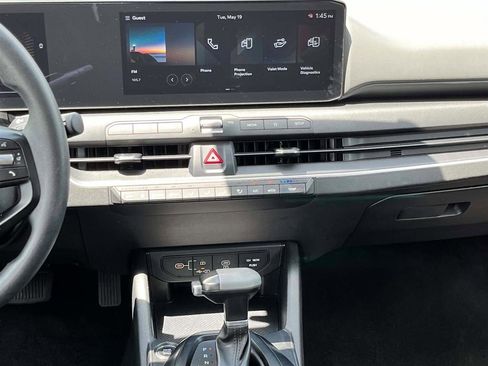 Used 2025 Kia K4 FWD image 20