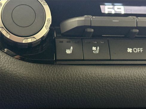 Certified 2026 Toyota Tundra Limited image 31