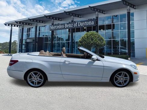 Used 2013 Mercedes-Benz E 350 Cabriolet w/ Premium 1 Pkg image 3