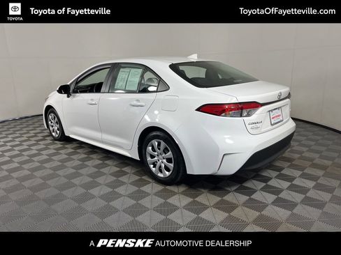Used 2024 Toyota Corolla LE image 11