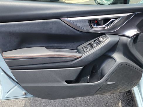 Used 2021 Subaru Crosstrek 2.5i Limited w/ Moonroof Package 2 AWD/4WD image 7