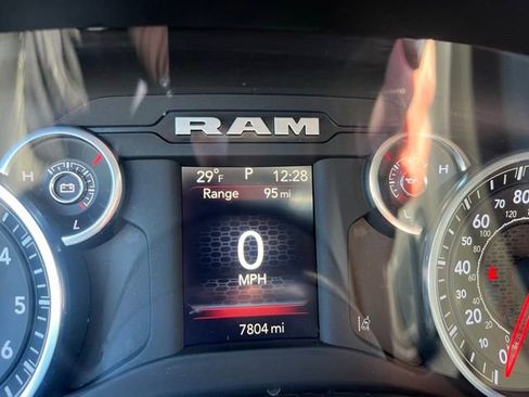 Used 2025 RAM 1500 Big Horn image 22