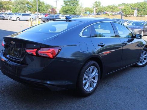 Used 2020 Chevrolet Malibu LT FWD image 5