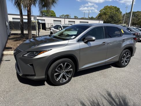 Used 2019 Lexus RX 350 FWD w/ Navigation Package image 4