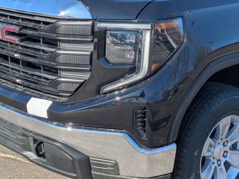 New 2026 GMC Sierra 1500 Pro w/ Pro Value Package image 9