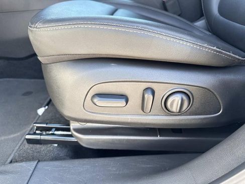 Used 2024 Buick Encore GX Sport Touring w/ Comfort Package image 10