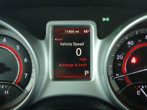 Used 2020 Dodge Journey SE image 9