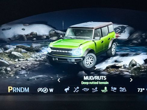 Used 2025 Ford Bronco Badlands AWD/4WD image 9