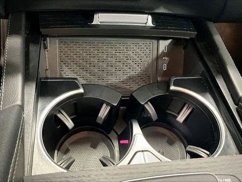 Used 2025 Mercedes-Benz GLE 350 4MATIC image 26