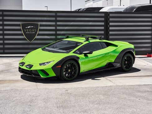Used 2023 Lamborghini Huracan Sterrato AWD/4WD image 5