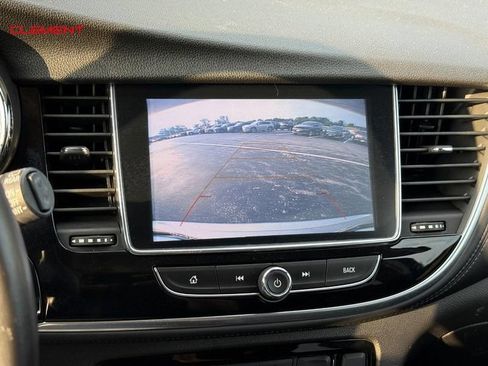 Used 2018 Buick Encore Sport Touring w/ Safety Package FWD image 27
