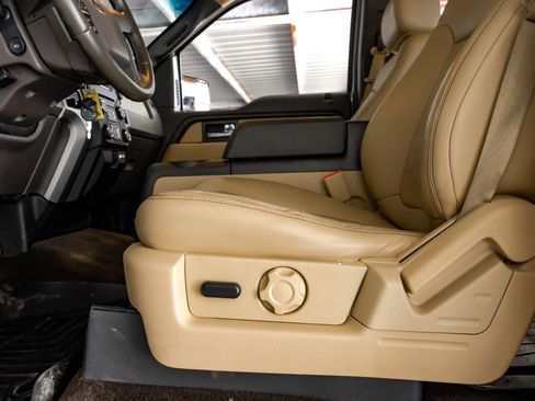 Used 2014 Ford F150 XLT w/ Equipment Group 302A Luxury image 29