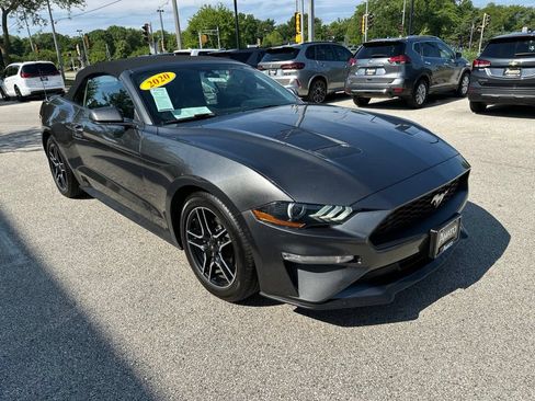 Used 2020 Ford Mustang Premium RWD image 4