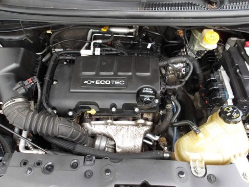 Used 2012 Chevrolet Sonic LTZ FWD image 23