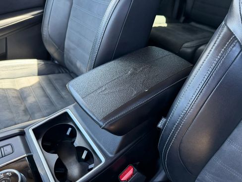 Used 2022 Mitsubishi Outlander SE FWD image 16