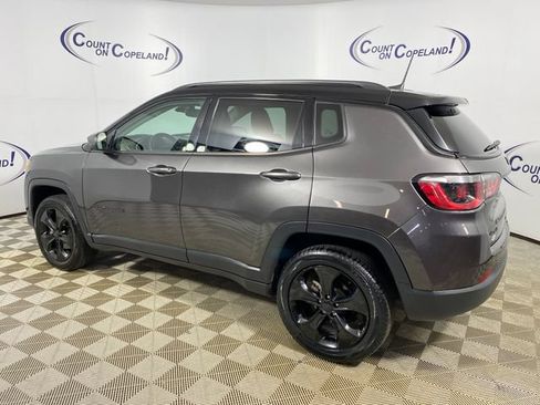 Used 2020 Jeep Compass Latitude AWD/4WD image 4
