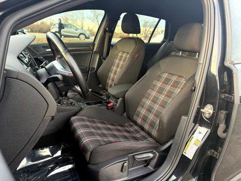 Used 2019 Volkswagen GTI Rabbit Edition image 30