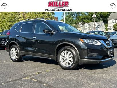Certified 2017 Nissan Rogue SV w/ SV Premium Package