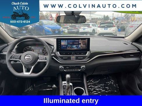 New 2025 Nissan Altima 2.5 SR w/ SR Premium Package image 16