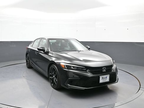 Used 2022 Honda Civic Sport image 3