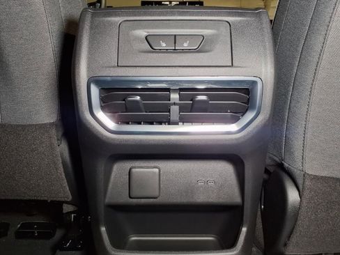 Used 2026 GMC Sierra EV Elevation w/ Premium Package AWD/4WD image 10