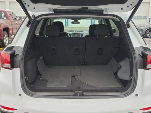 Used 2022 Chevrolet Equinox LT image 8