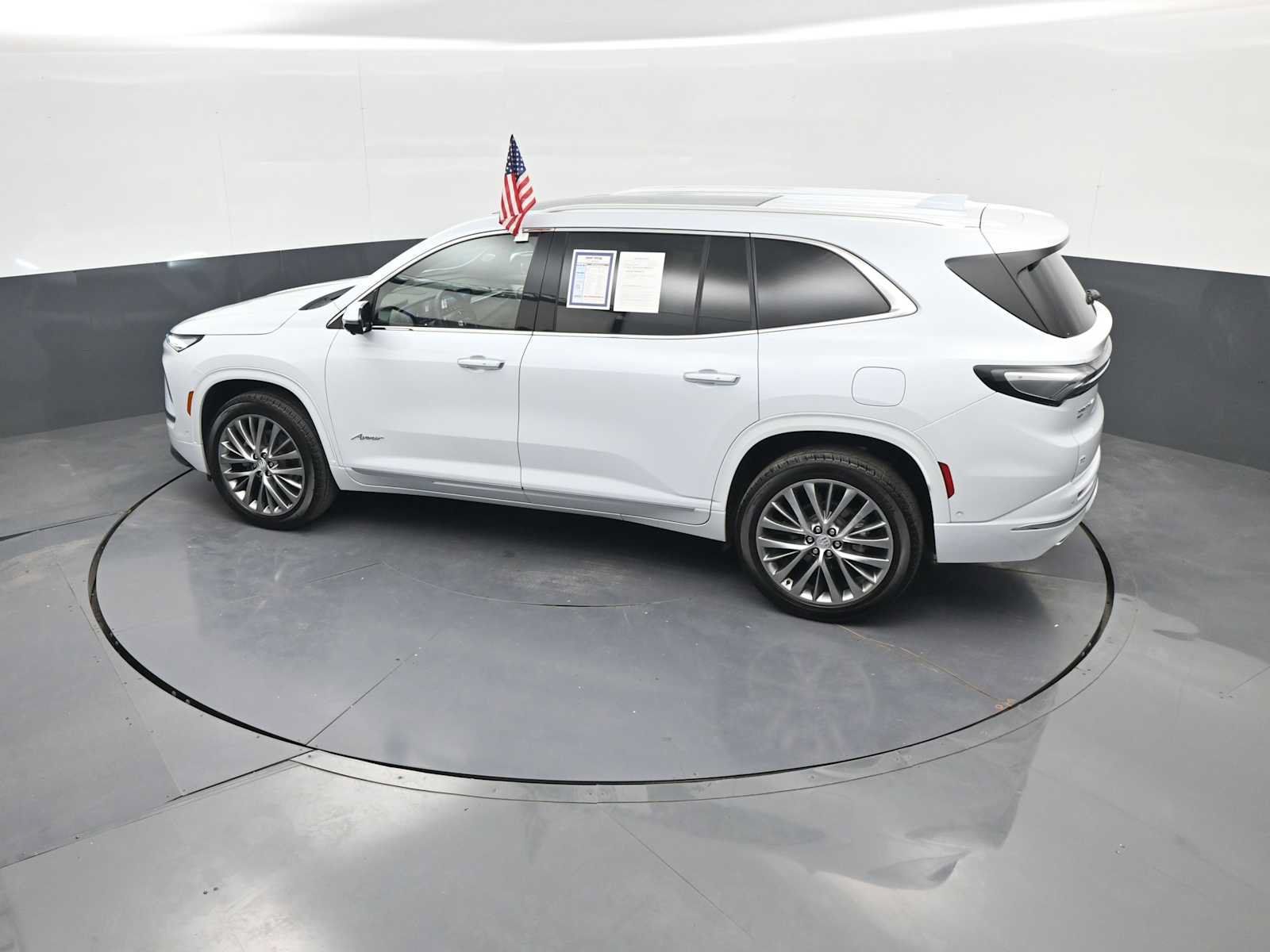 Used 2026 Buick Enclave Avenir w/ Super Cruise Package AWD/4WD image 39
