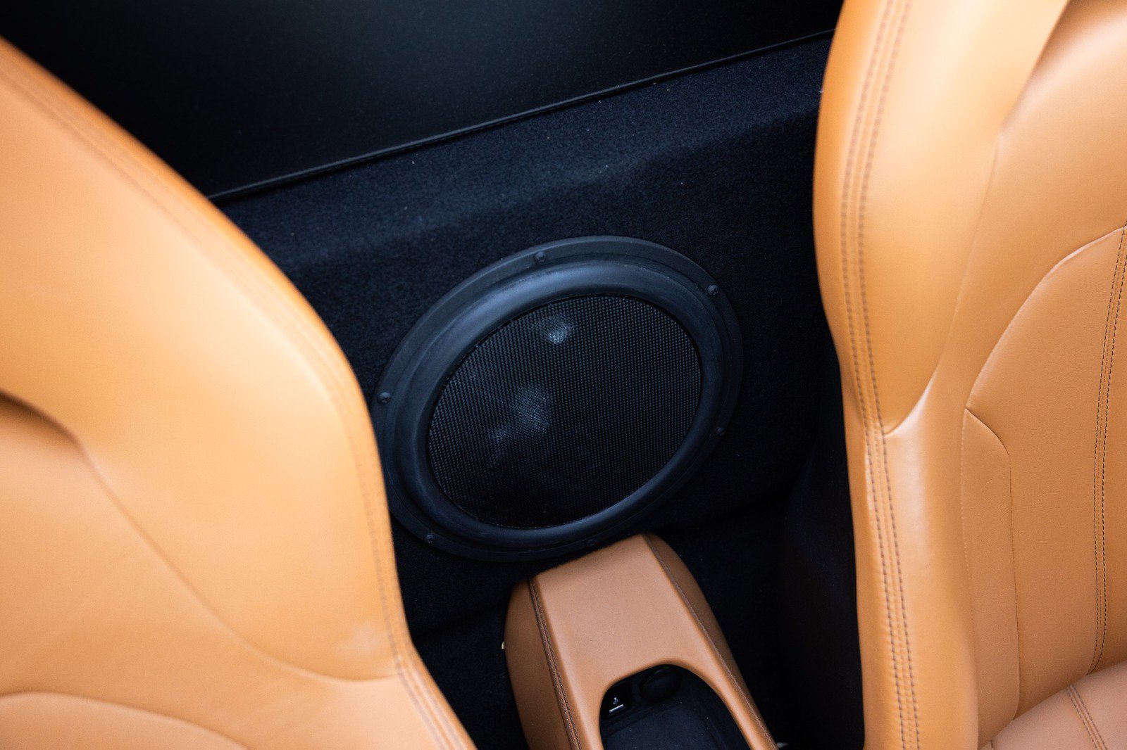 Used 2021 Ferrari F8 Tributo RWD image 76