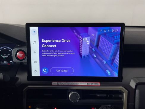 Used 2024 Toyota Tacoma 4x4 Double Cab image 10