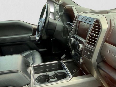 Used 2017 Ford F350 Platinum w/ Platinum Ultimate Package image 7