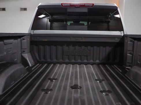 Used 2024 Chevrolet Silverado 3500 High Country w/ High Country Premium Package AWD/4WD image 33
